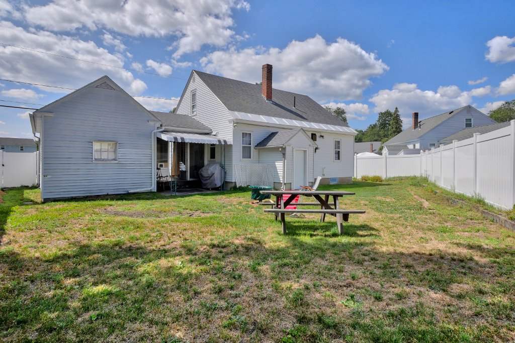 58 Fairview Avenue Nashua, NH 03060 - Photo 5 of 29