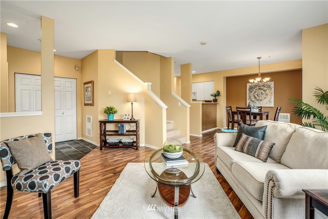 14130 Southeast 171st Way, Unit D105 Renton, WA 98058 - Photo 5 of 25 Gallery Image 5