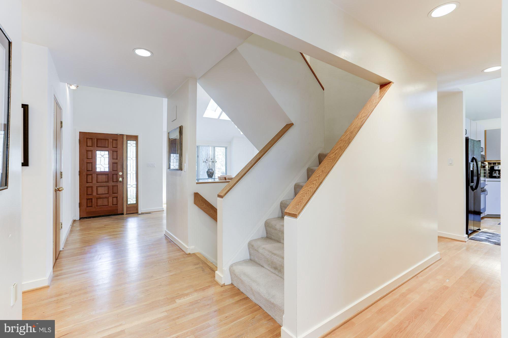 11593 Lake Newport Road Reston, VA 20194 - Photo 22 of 82