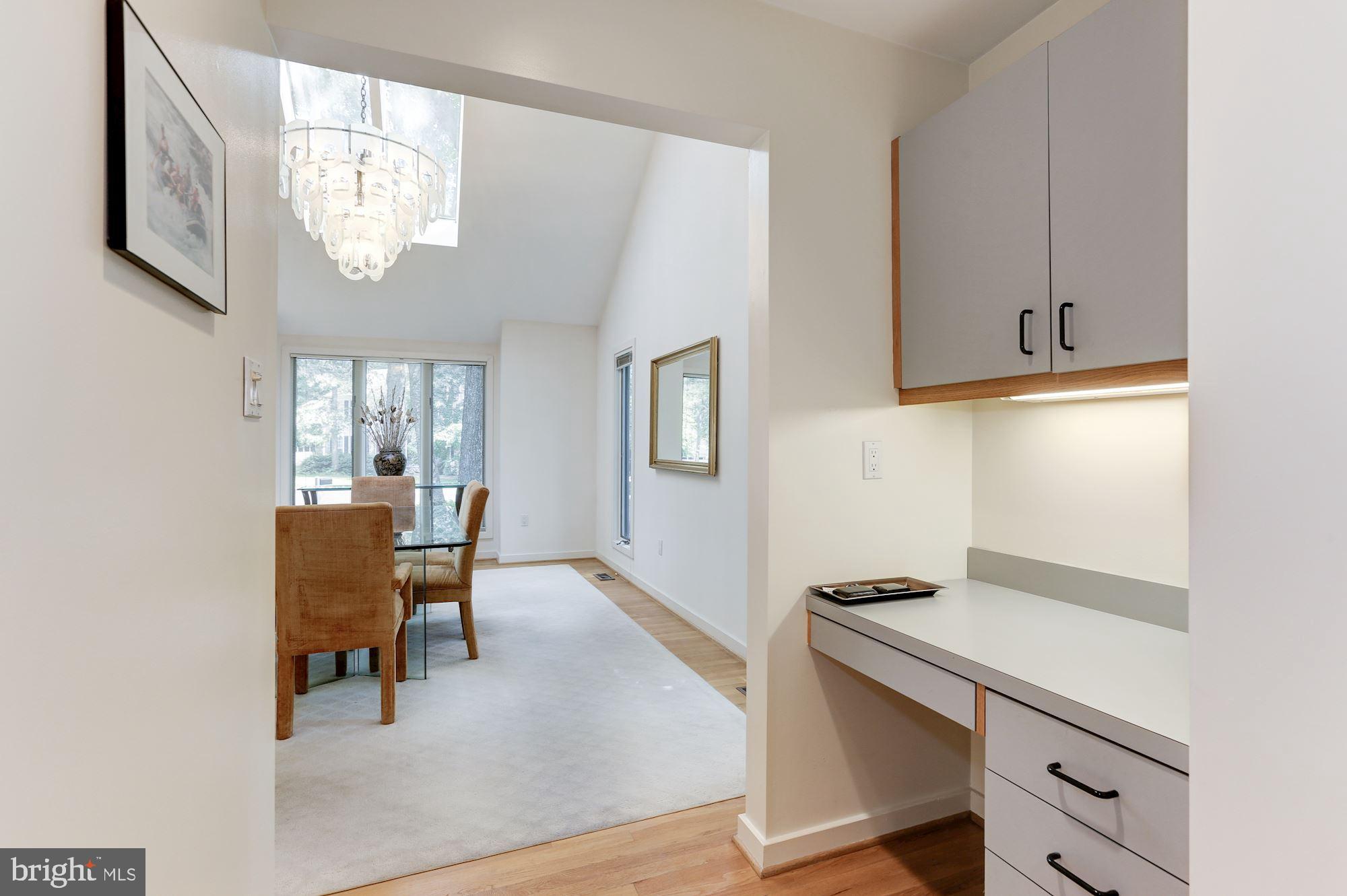 11593 Lake Newport Road Reston, VA 20194 - Photo 24 of 82