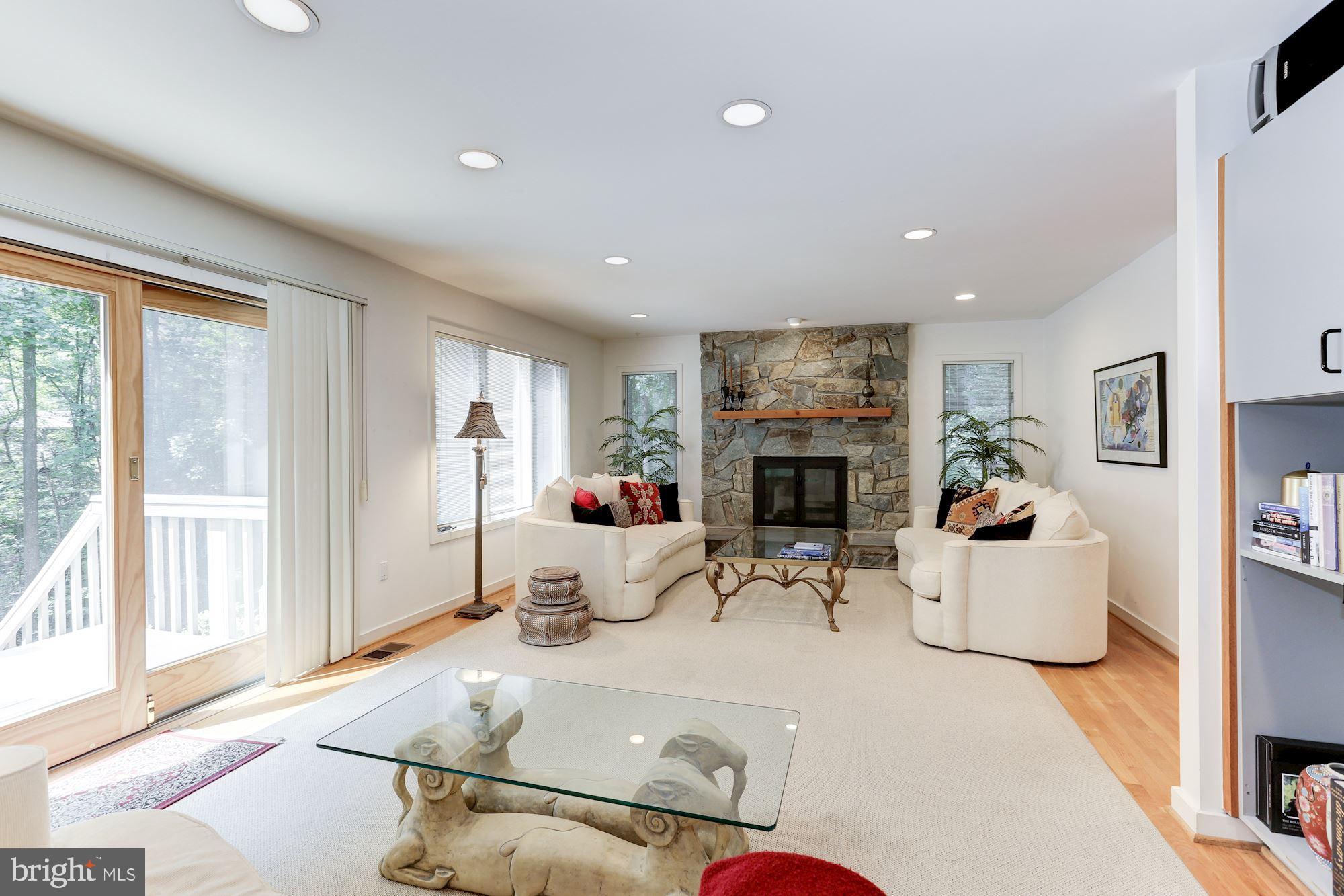 11593 Lake Newport Road Reston, VA 20194 - Photo 31 of 82