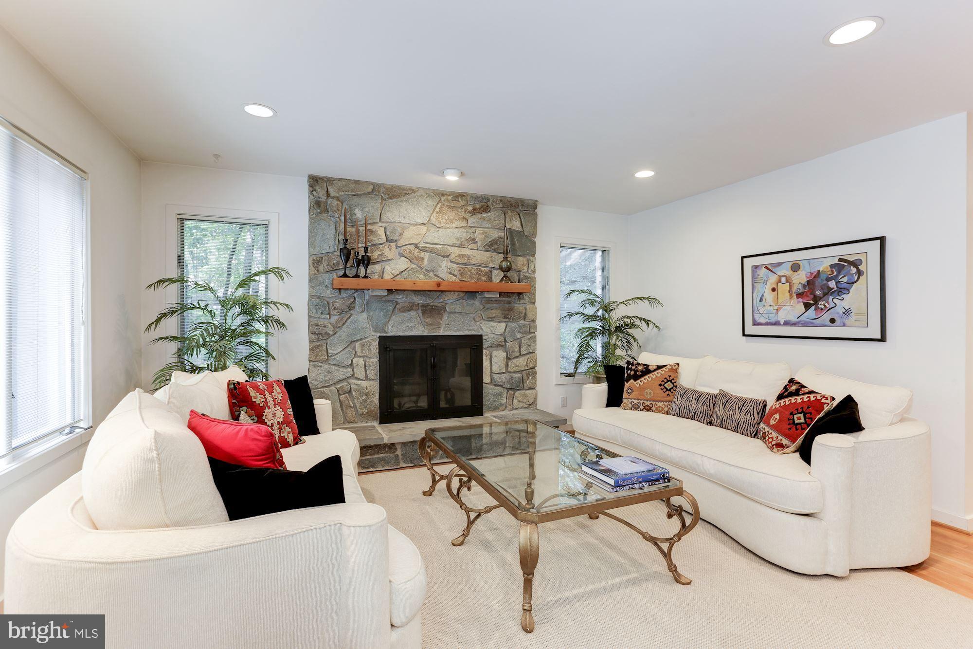 11593 Lake Newport Road Reston, VA 20194 - Photo 36 of 82