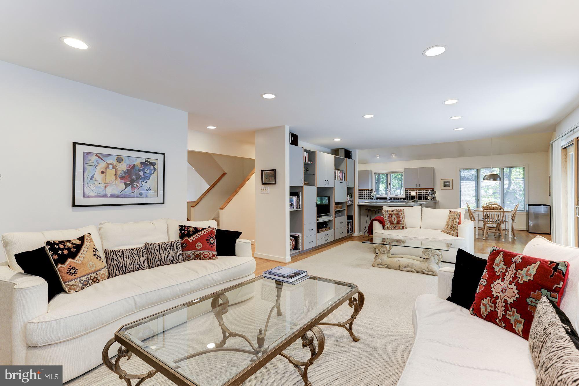 11593 Lake Newport Road Reston, VA 20194 - Photo 38 of 82