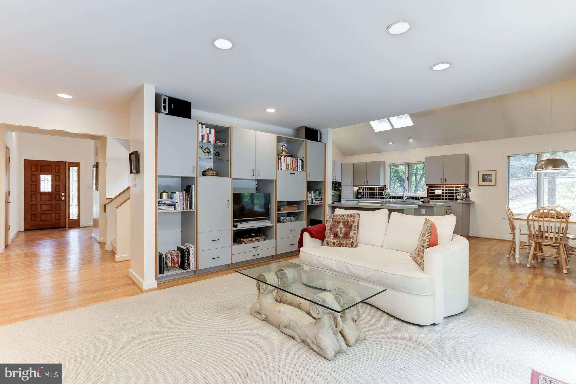 11593 Lake Newport Road Reston, VA 20194 - Photo 39 of 82