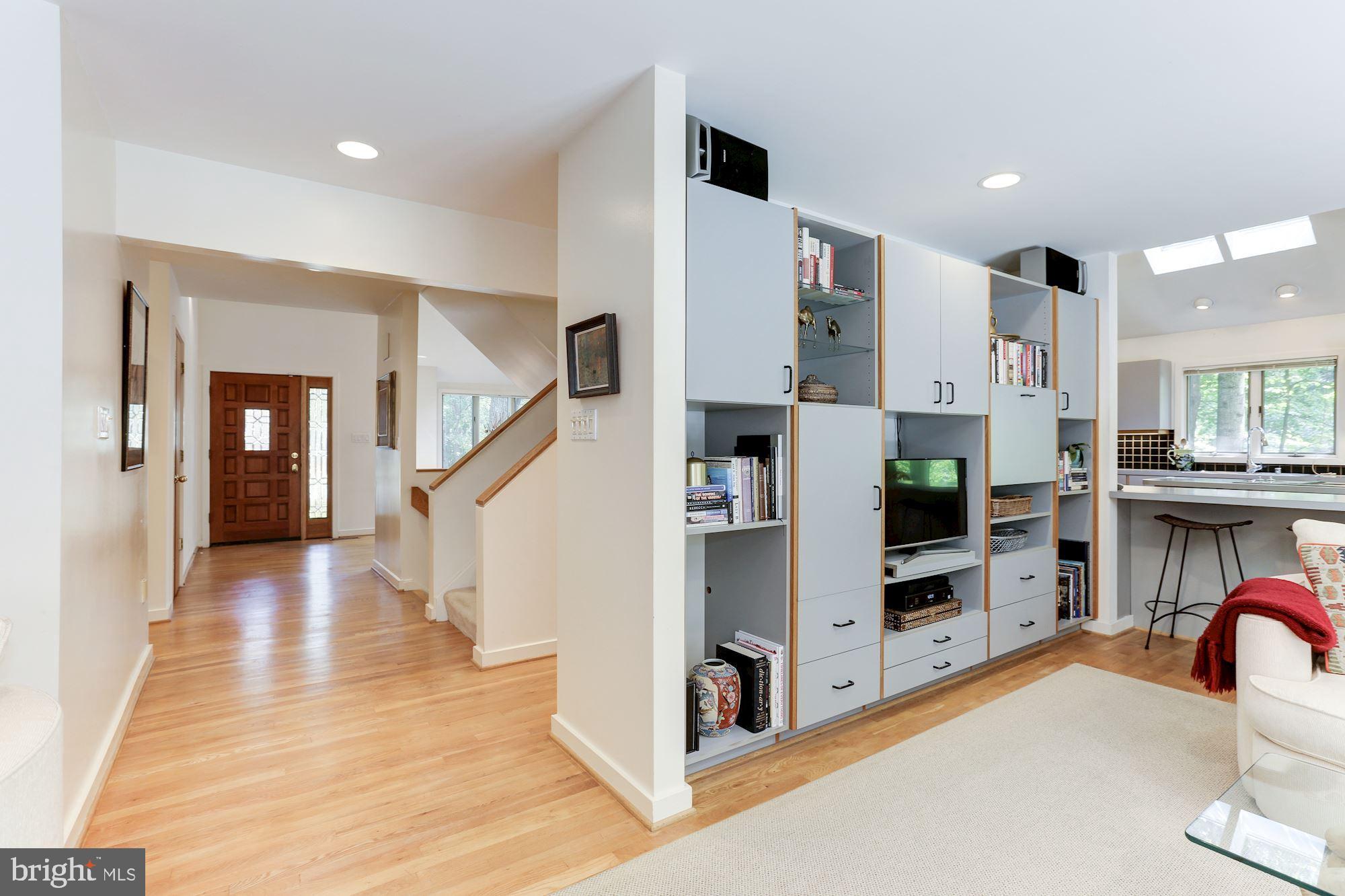 11593 Lake Newport Road Reston, VA 20194 - Photo 42 of 82