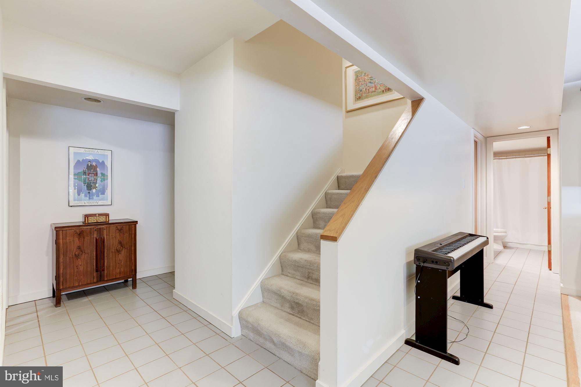 11593 Lake Newport Road Reston, VA 20194 - Photo 66 of 82