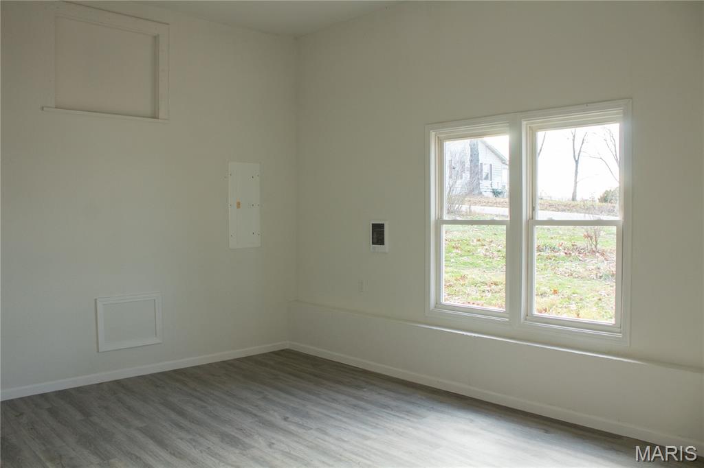 386 Birds Nest Road Steelville, MO 65565 - Photo 5 of 12