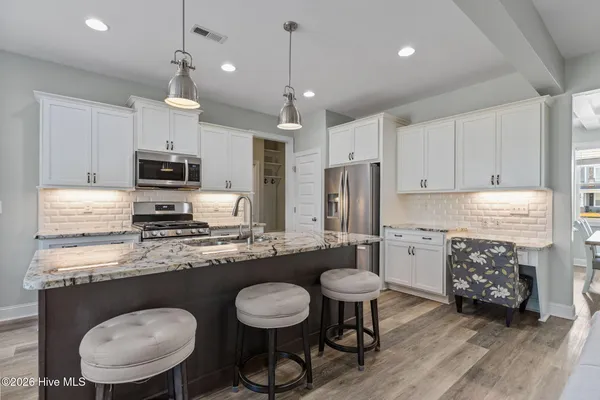 $719,000 | 422 Lanyard Drive, Newport, NC 28570