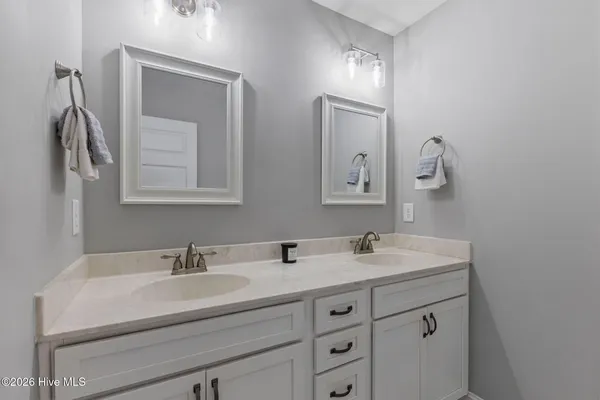 $719,000 | 422 Lanyard Drive, Newport, NC 28570