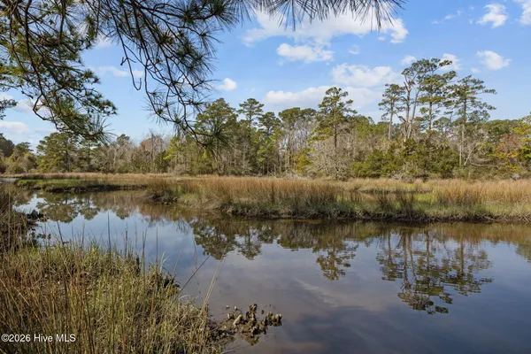 $719,000 | 422 Lanyard Drive, Newport, NC 28570