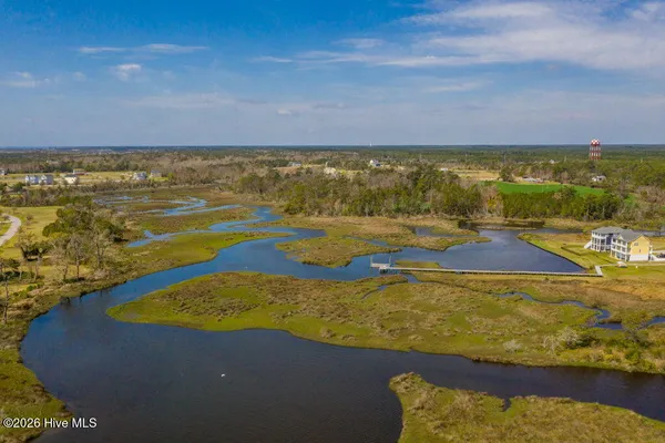 $719,000 | 422 Lanyard Drive, Newport, NC 28570
