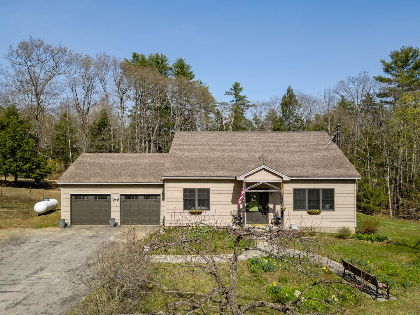 34 Ferrin Road Chichester, NH 03258 - Photo 2 of 45