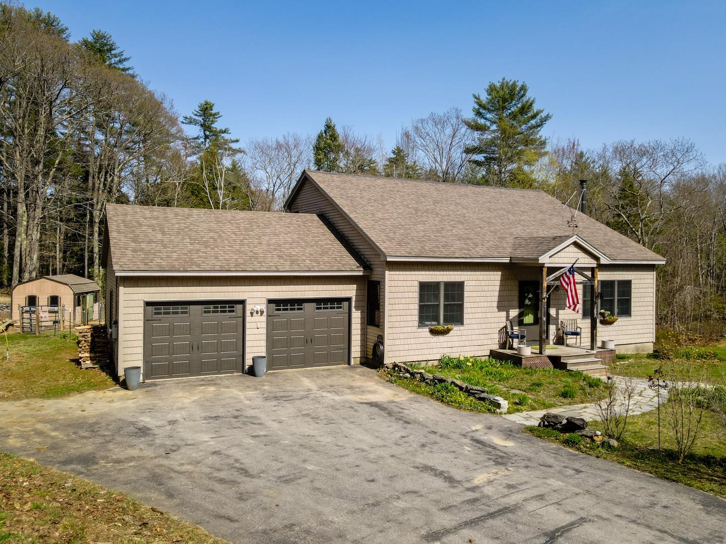34 Ferrin Road Chichester, NH 03258 - Photo 3 of 45
