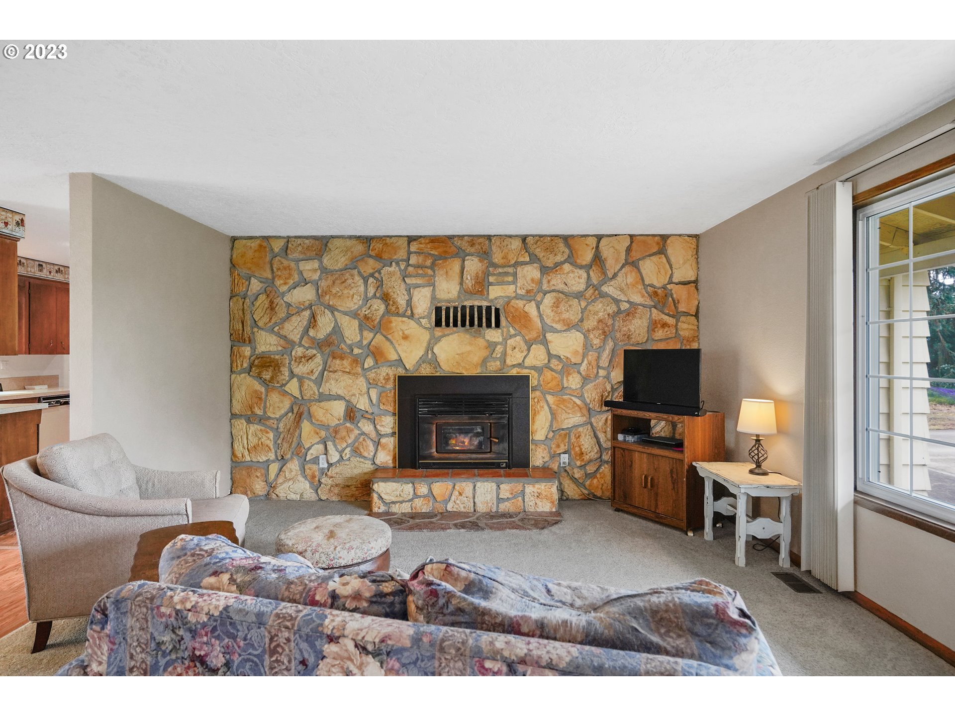5411 Lardon Road Northeast Salem, OR 97305 - Photo 6 of 34 Gallery Image 6
