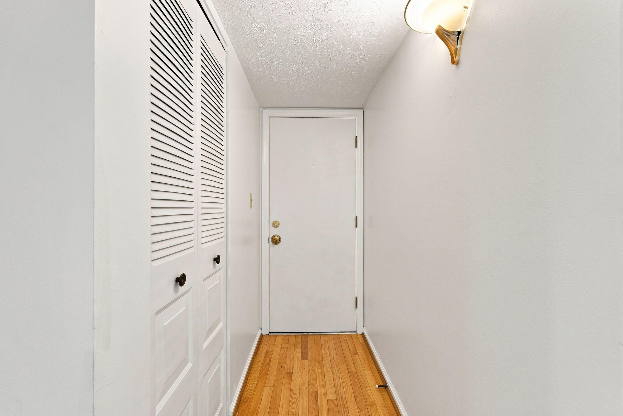 1310 Louisville Road, Unit 11 Frankfort, KY 40601 - Photo 5 of 26 10-web-or-mls-DSC06497