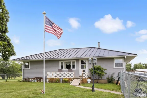 $249,900 | 1279 East Union City Pike, Winchester, IN 47394