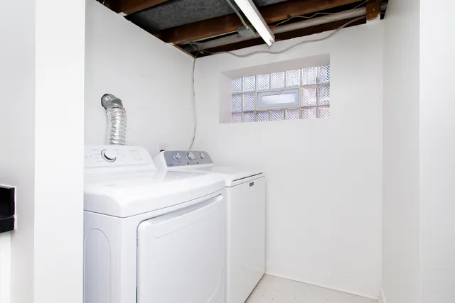 $385,000 | 5154 South Nordica Avenue, Chicago, IL 60638