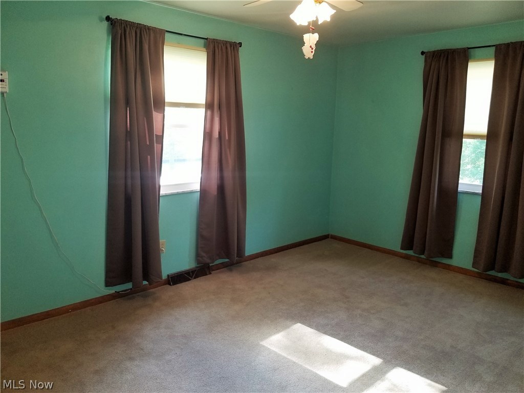 4623 Venus Road Uniontown, OH 44685 - Photo 10 of 15 Gallery Image 10