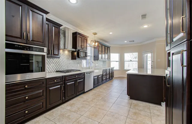 $3,000 | 1230 Blue Leaf Drive, Richmond, TX 77469