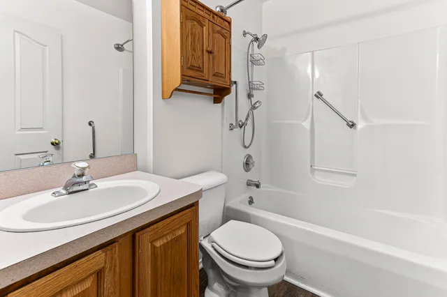 $240,000 | 37176 Condor Court, Westland, MI 48185