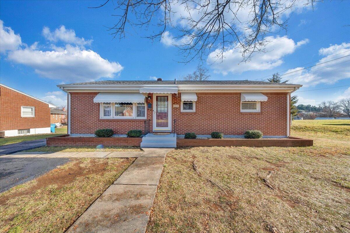 5001 Hazelridge Road Northwest Roanoke, VA 24012 - Photo 35 of 35 35-MIB05472