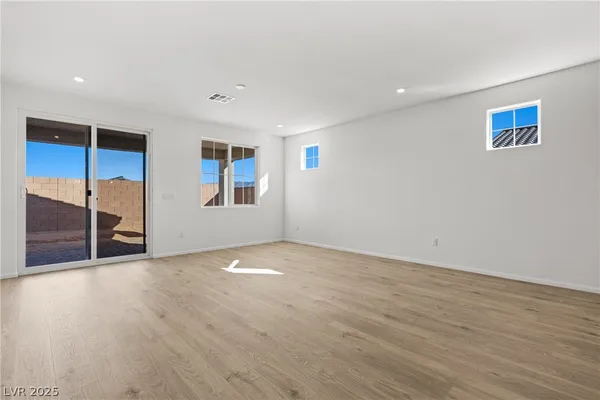 $499,990 | 541 Jefferson Lane, Mesquite, NV 89027