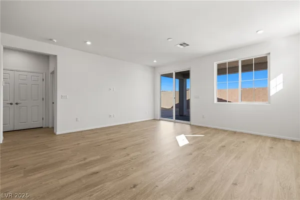 $499,990 | 541 Jefferson Lane, Mesquite, NV 89027