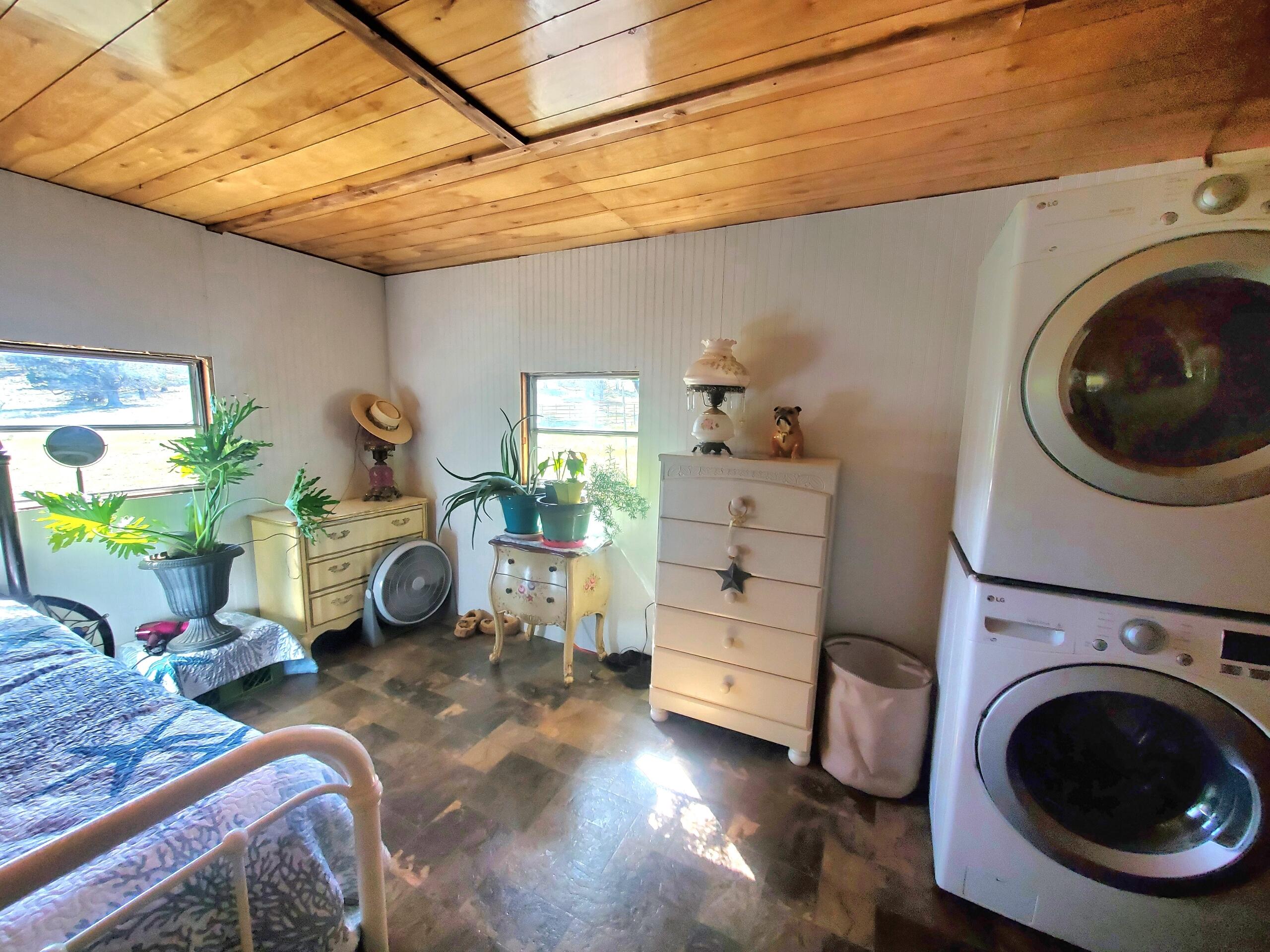 17703 Fishhole Creek Road Bly, OR 97622 - Photo 31 of 34 1000073124