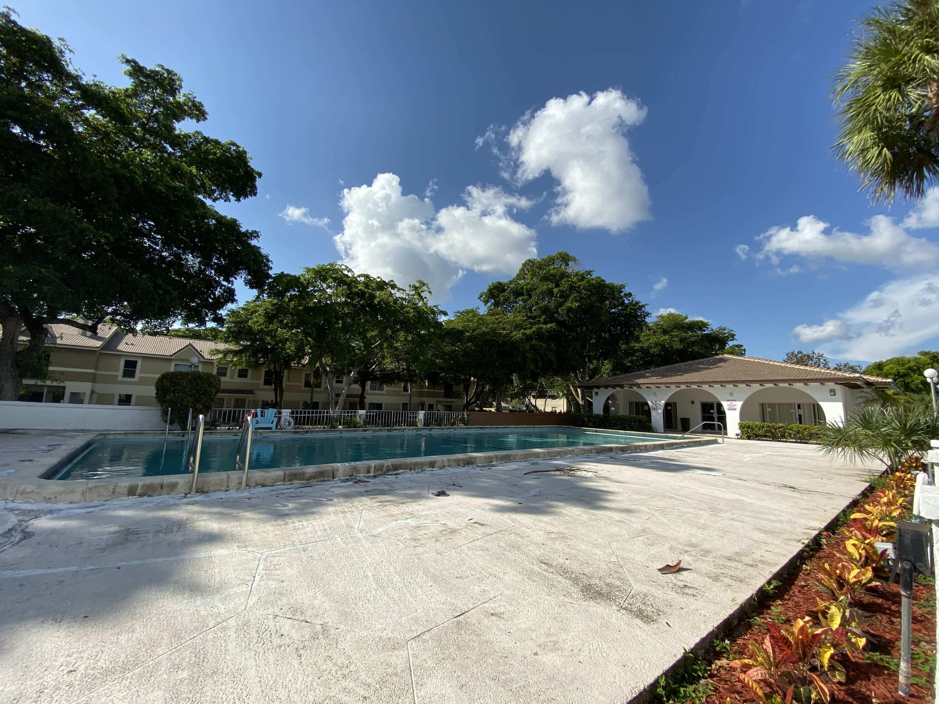 2810 Riverside Drive, Unit 2014 Coral Springs, FL 33065 - Photo 12 of 12 2ixr3lia9n_ucarecd_net_012
