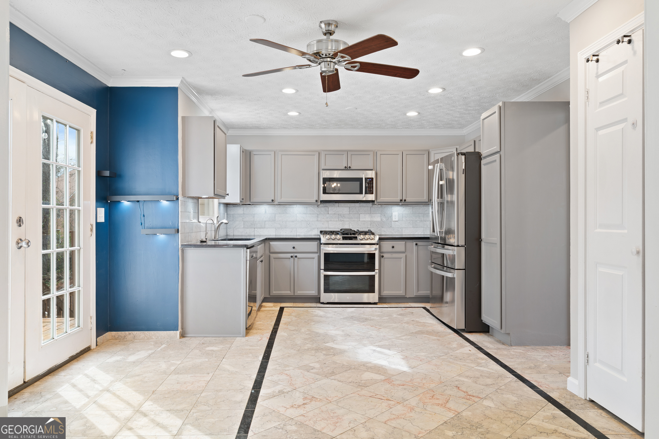 2250 Byron Court Southwest Marietta, GA 30064 - Photo 15 of 51