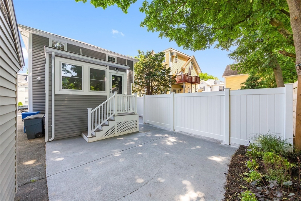 22 Park Street, Unit B Wakefield, MA 01880 - Photo 22 of 29