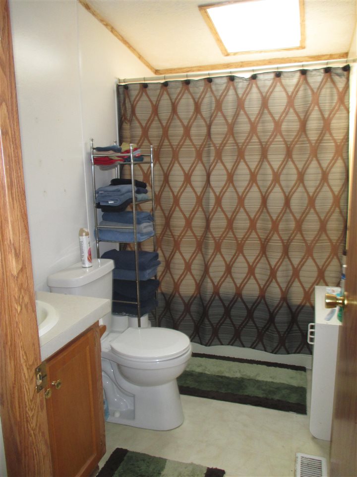 9581 East Remus Road Mount Pleasant, MI 48858 - Photo 14 of 14 1891741-13.JPG