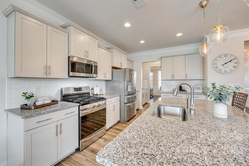 6013 Oakmere Road Waxhaw, NC 28173 - Photo 9 of 48 Gallery Image 9