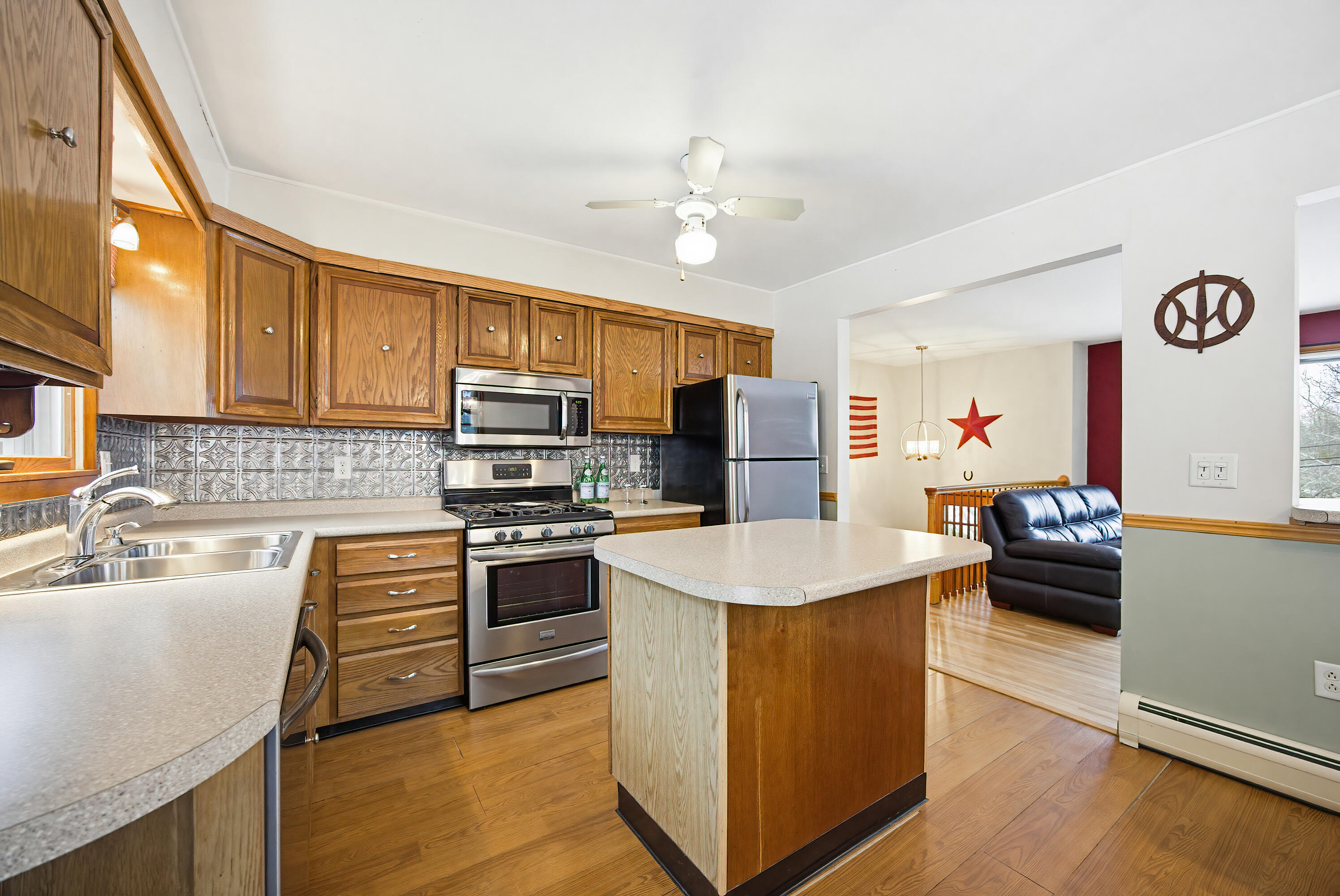 133 Berrys Mill Road West Bath, ME 04530 - Photo 2 of 36