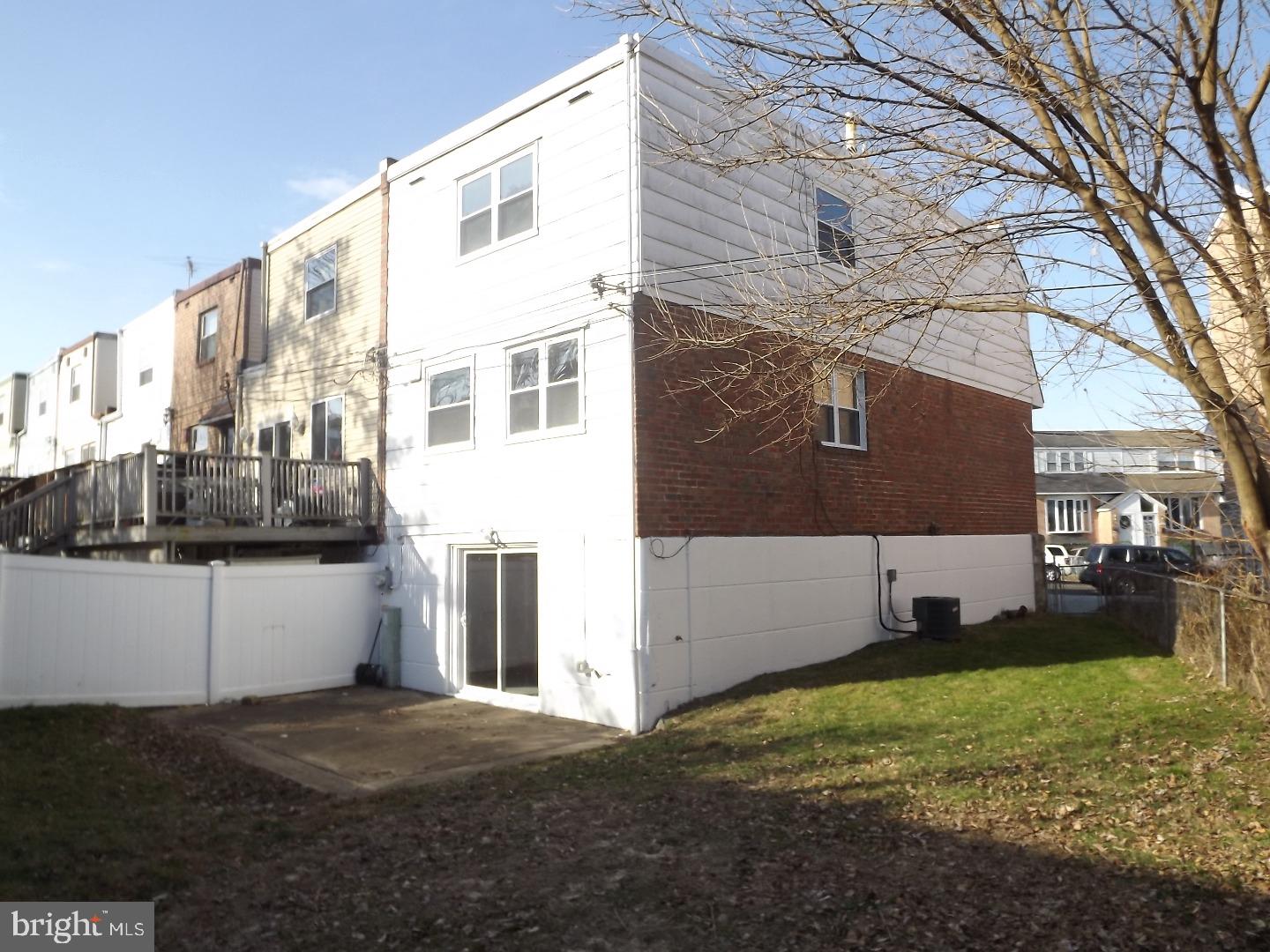 10857 Harrow Road Philadelphia, PA 19154 - Photo 22 of 23 Back Yard