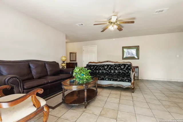 $319,500 | 944 County Road 769, Devine, TX 78016