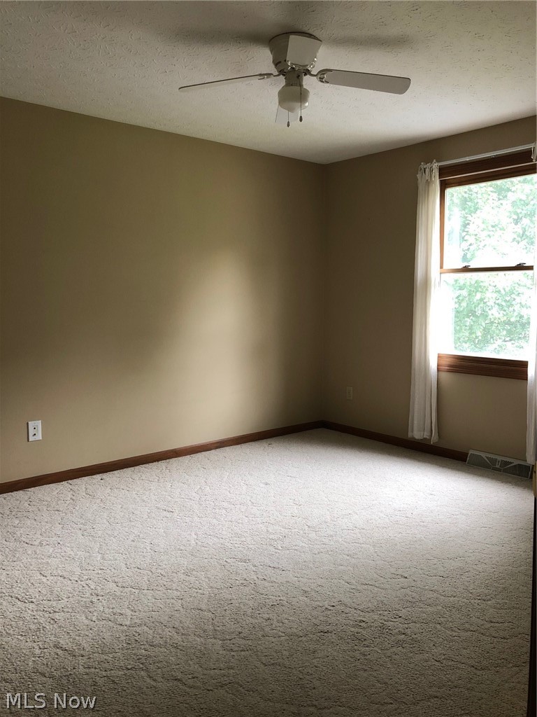 230 Ridge Top Circle Doylestown, OH 44230 - Photo 4 of 23 Gallery Image 4
