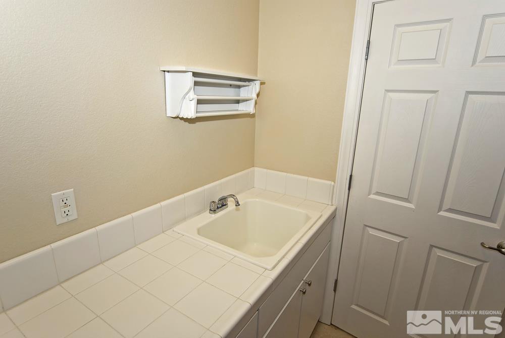 3253 Diamond Ridge Drive Reno, NV 89523 - Photo 32 of 37 Photo 35
