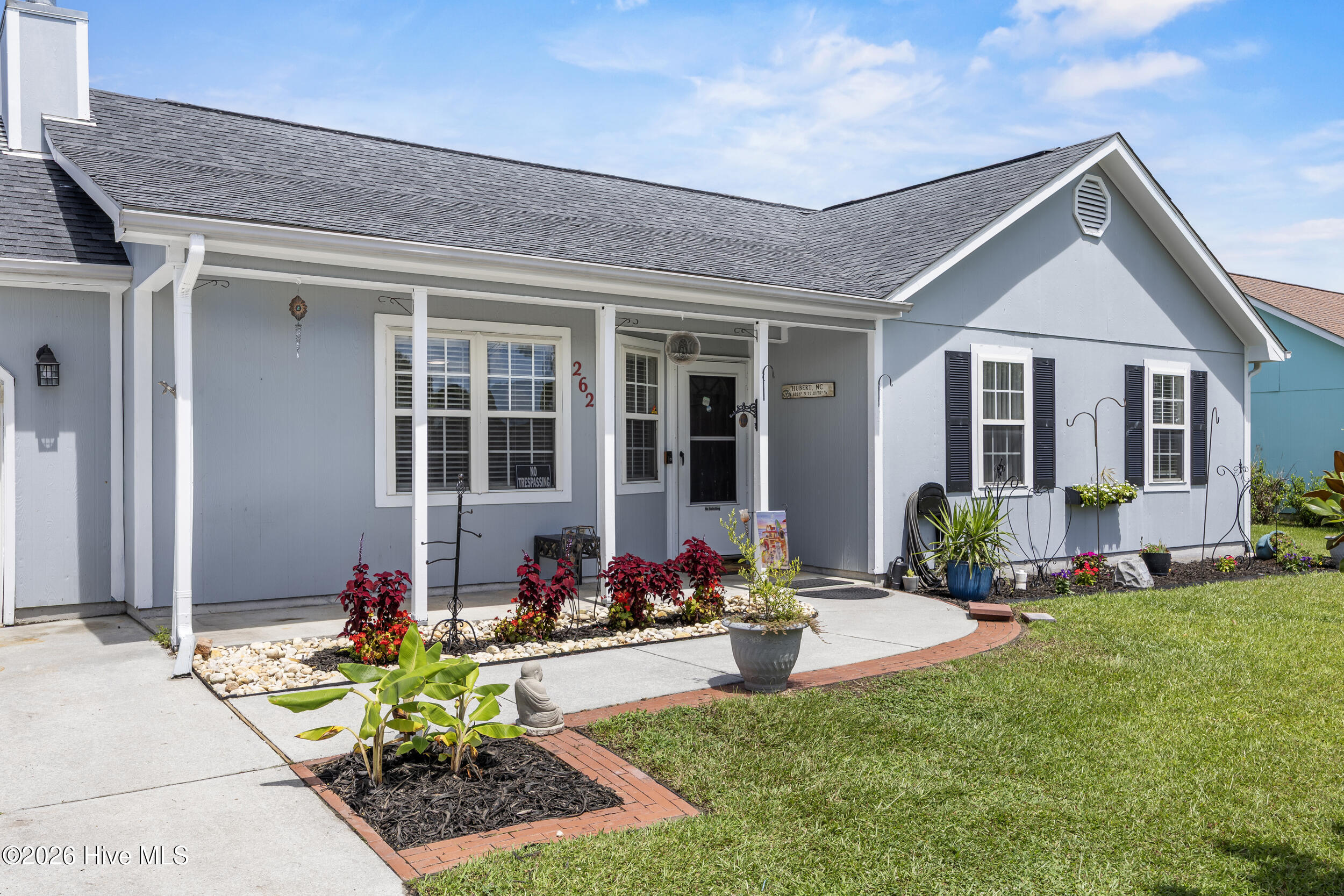262 Parnell Road Hubert, NC 28539 - Photo 1 of 37 Gallery Image 1