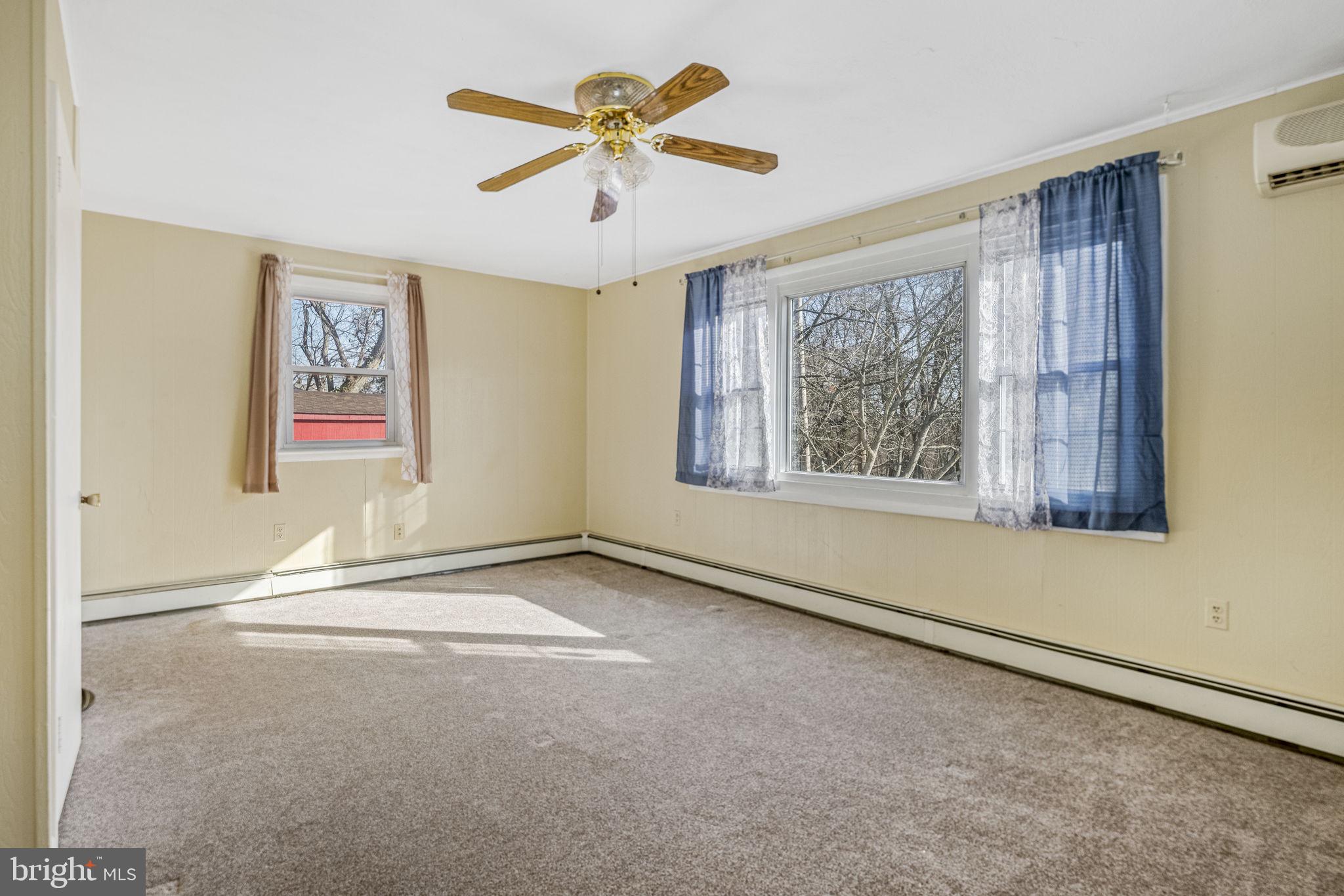 210 Brown Street Spring City, PA 19475 - Photo 8 of 22