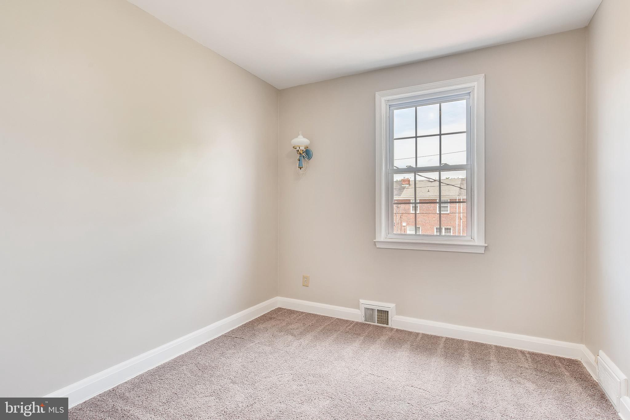 1626 Feldbrook Road Baltimore, MD 21286 - Photo 17 of 26 Gallery Image 17