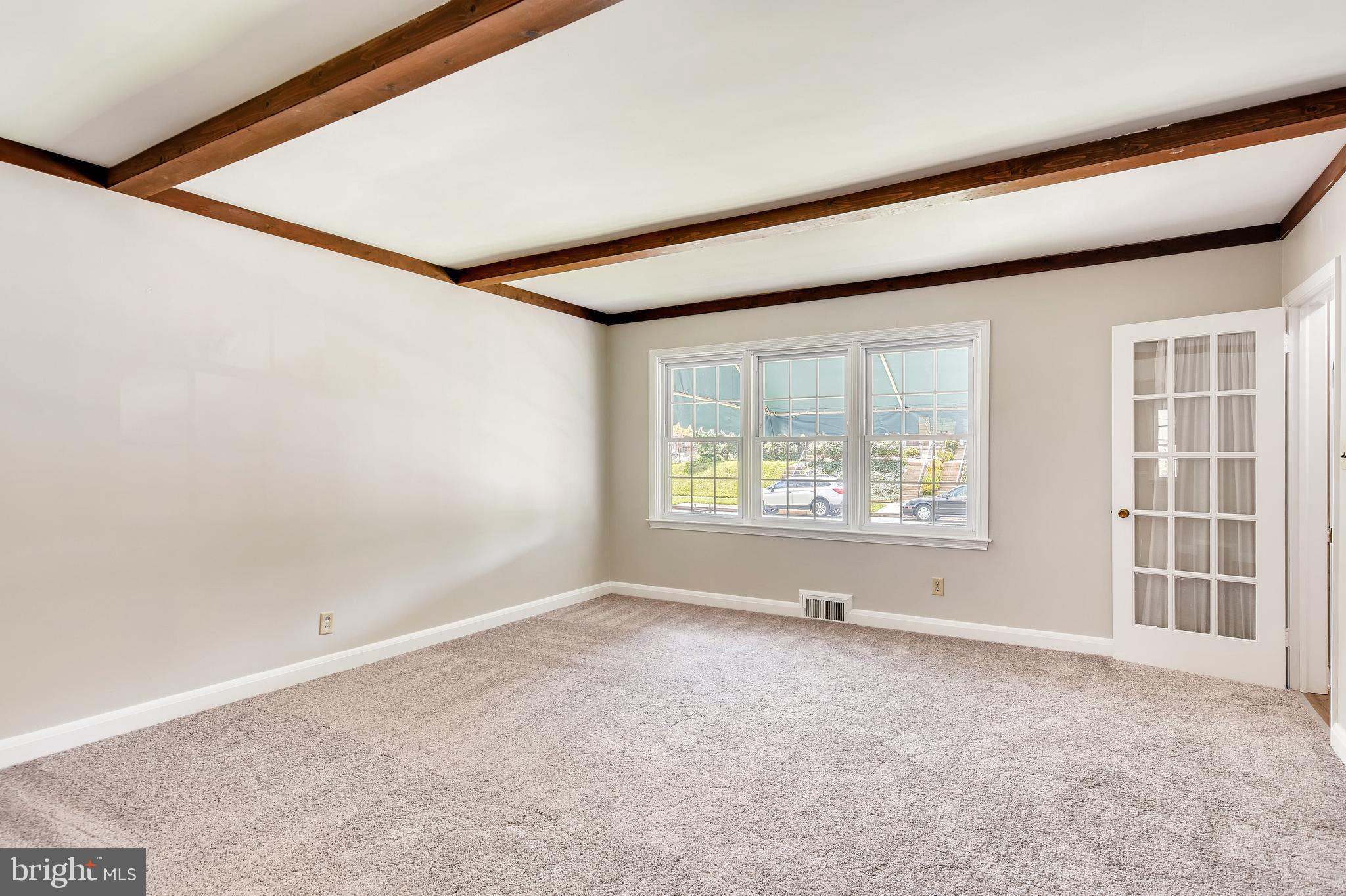 1626 Feldbrook Road Baltimore, MD 21286 - Photo 6 of 26 Gallery Image 6