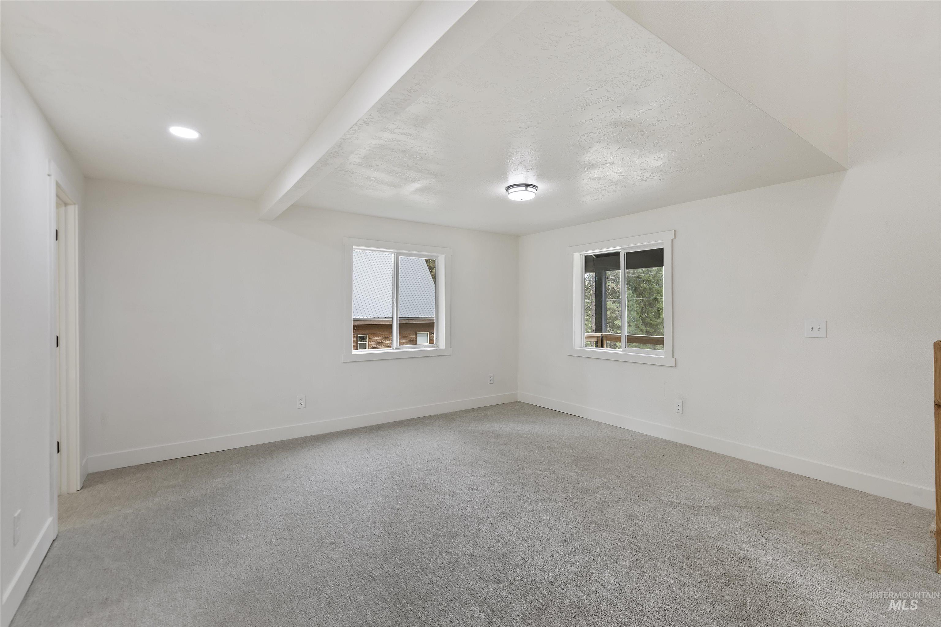 199 Scriver Woods Road Garden Valley, ID 83622 - Photo 14 of 35