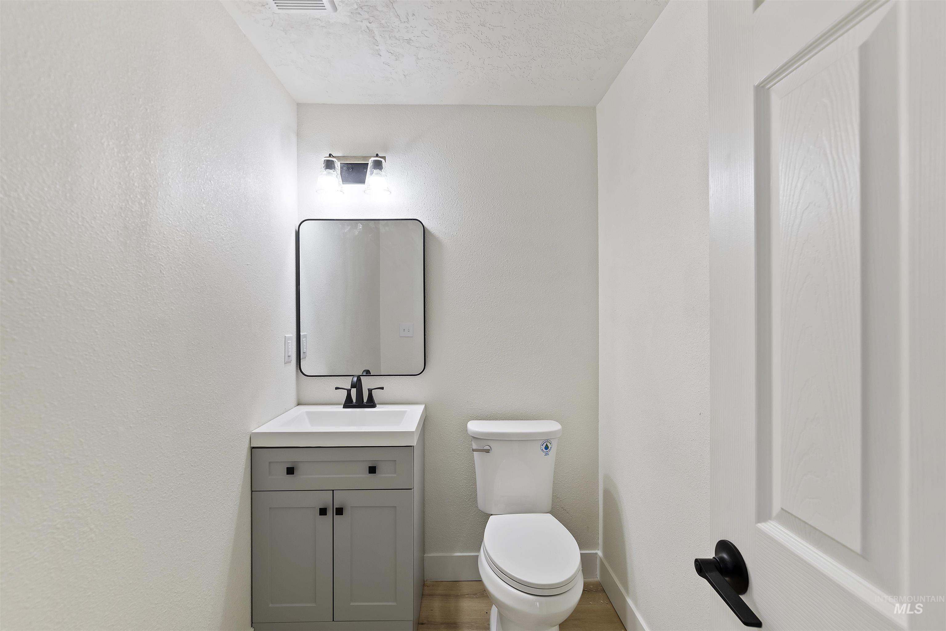 199 Scriver Woods Road Garden Valley, ID 83622 - Photo 17 of 35