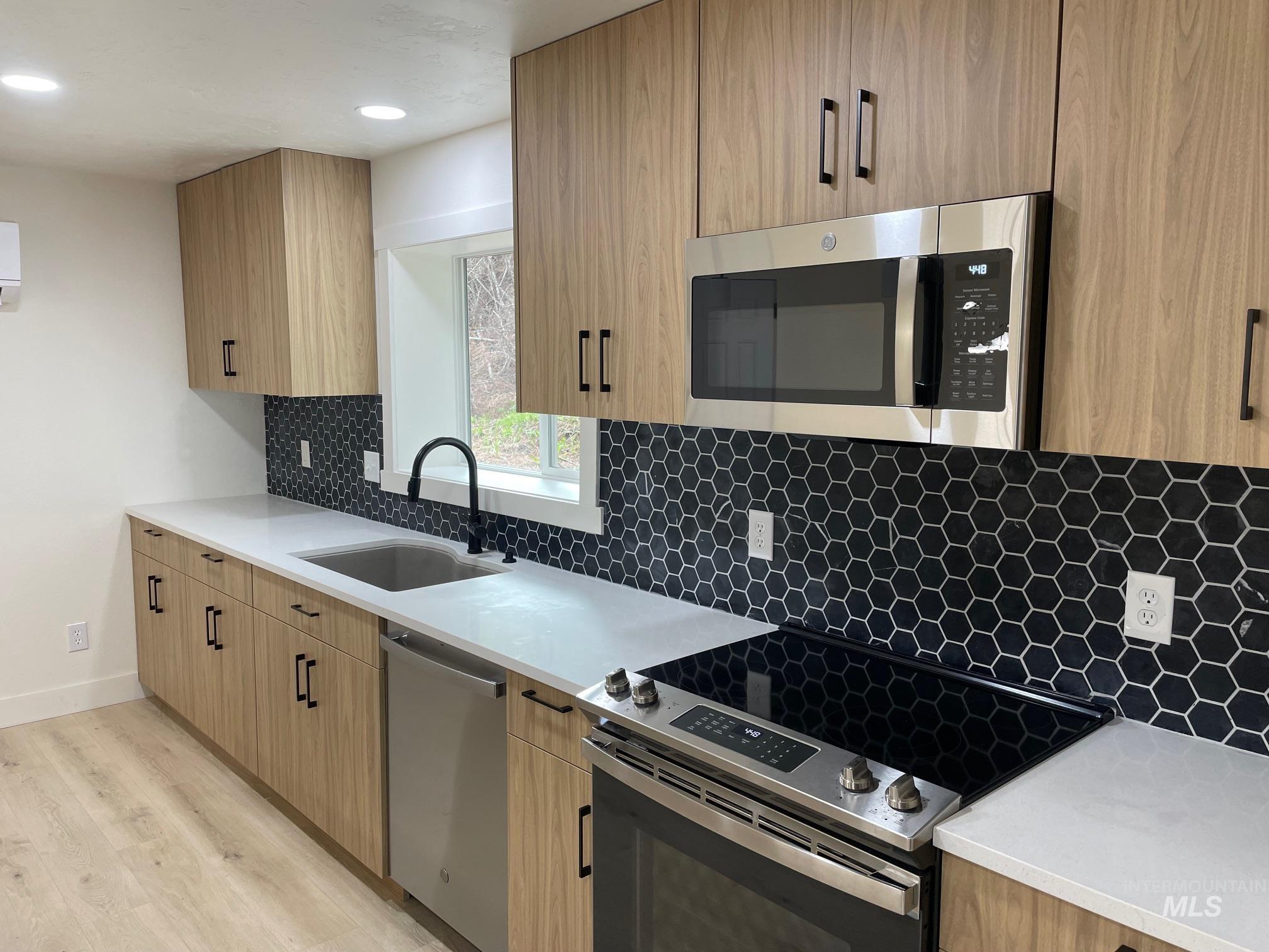 199 Scriver Woods Road Garden Valley, ID 83622 - Photo 8 of 35