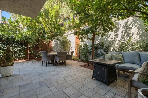 $1,250,000 | 101 Aspen Lane, Costa Mesa, CA 92627
