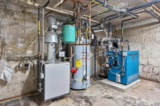 $5,188,000 | 127-1 Beverly Road | Douglaston