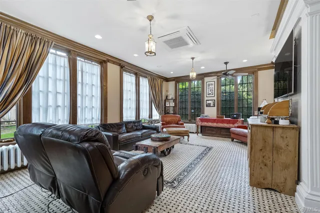 $5,188,000 | 127-1 Beverly Road | Douglaston