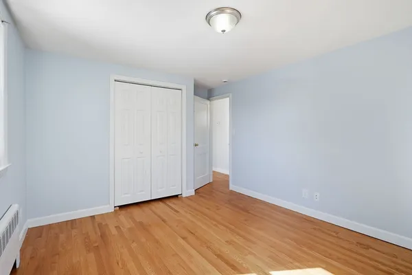 $825,000 | 18-20 Genetti Circle, Bedford, MA 01730