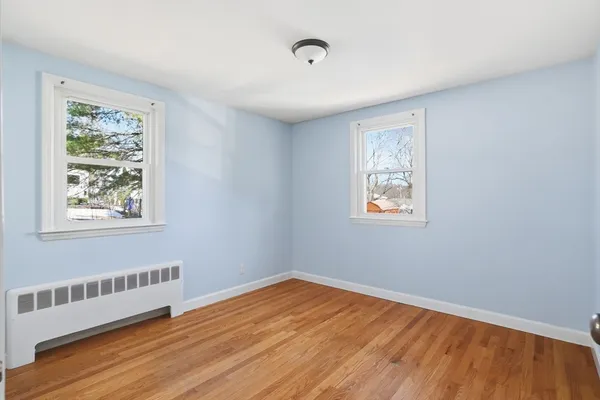 $825,000 | 18-20 Genetti Circle, Bedford, MA 01730